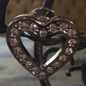 VINTAGE AVON rhinestone heart shaped pin